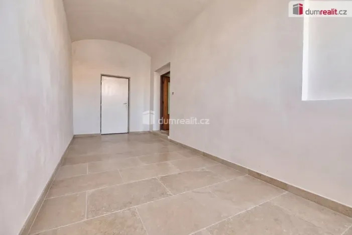 Prodej rodinného domu, Kravaře, náměstí, 200 m2