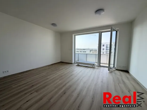 Pronájem bytu 1+kk, Brno - Horní Heršpice, Jižní, 38 m2