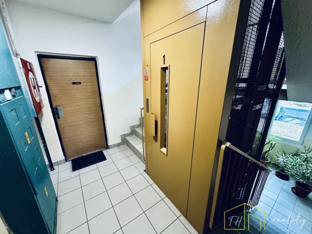 Prodej bytu 3+1, Krupka - Bohosudov, Kollárova, 75 m2