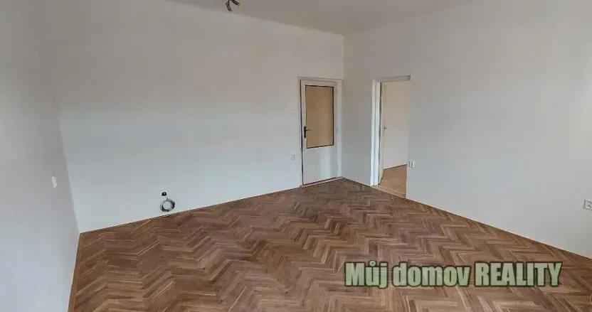 Pronájem bytu 2+kk, Praha - Košíře, Pod Kavalírkou, 43 m2