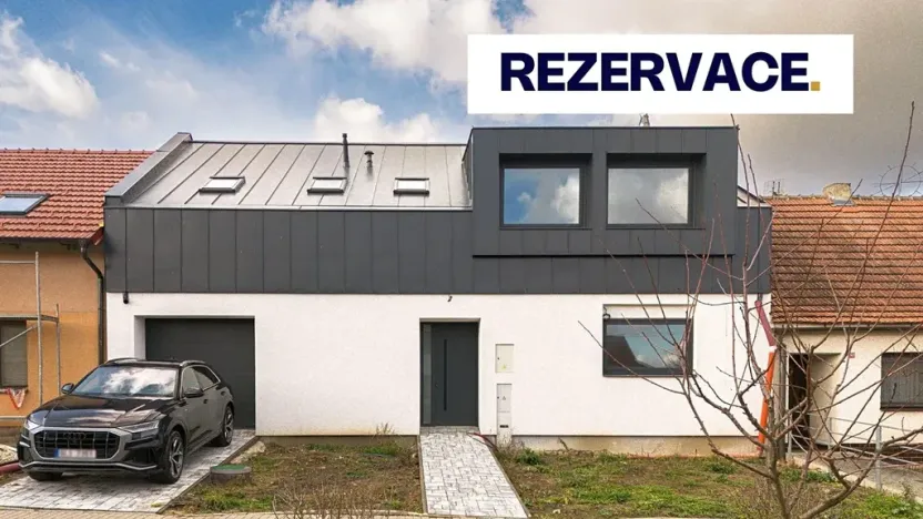 Prodej rodinného domu, Starovice, 221 m2