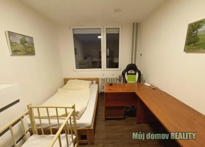 Pronájem bytu 2+kk, Praha - Kobylisy, Frýdlantská, 44 m2