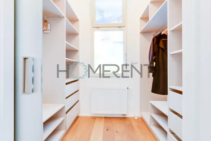 Pronájem bytu 2+kk, Praha - Karlín, Peckova, 86 m2