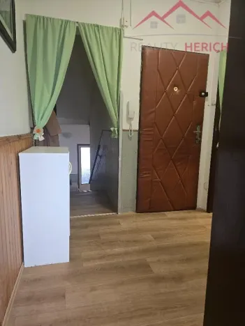 Prodej bytu 3+1, Chomutov, Kundratická, 71 m2