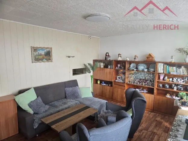 Prodej bytu 3+1, Chomutov, Kundratická, 71 m2