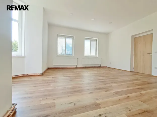 Pronájem bytu 2+kk, Police nad Metují, Masarykovo náměstí, 47 m2