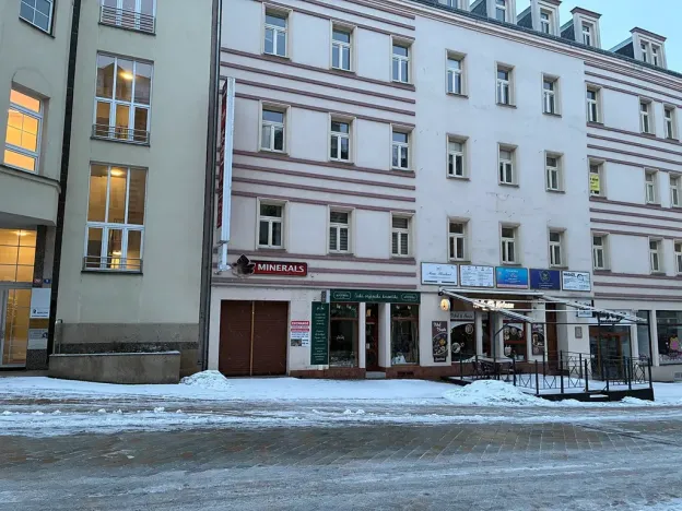 Pronájem kanceláře, Karlovy Vary, T. G. Masaryka, 72 m2