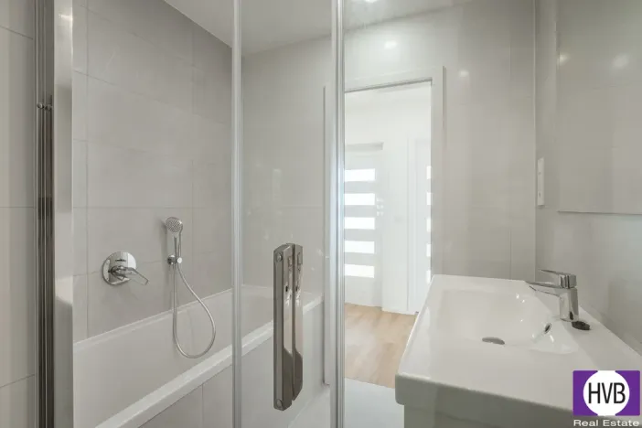 Prodej bytu 4+kk, Praha, Choceradská, 87 m2