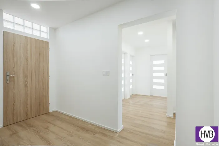 Prodej bytu 4+kk, Praha, Choceradská, 84 m2