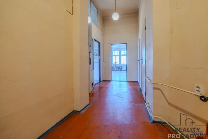 Prodej bytu 2+1, Opava - Předměstí, Komenského, 81 m2