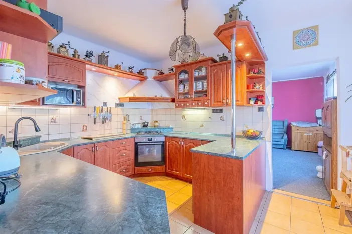 Prodej rodinného domu, Luběnice, 180 m2