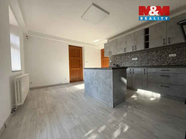 Pronájem bytu 2+1, Jablonec nad Nisou, Letohradská, 59 m2