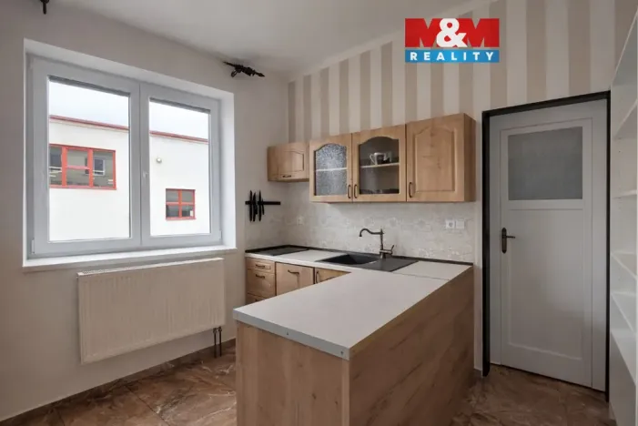 Pronájem bytu 2+kk, Pečky, Žerotínova, 46 m2