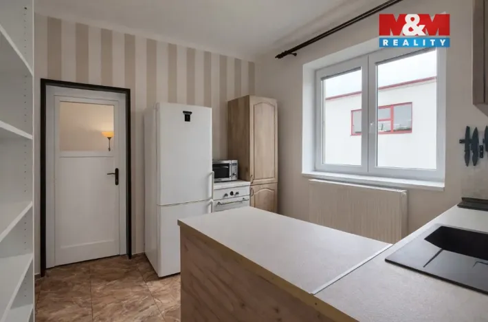 Pronájem bytu 2+kk, Pečky, Žerotínova, 46 m2