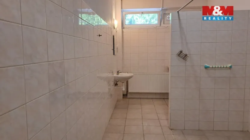 Prodej obchodního prostoru, Práče, 3212 m2