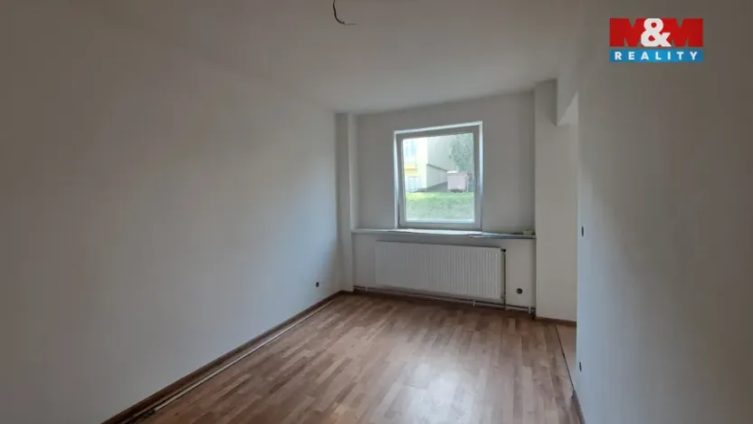 Prodej obchodního prostoru, Práče, 3212 m2