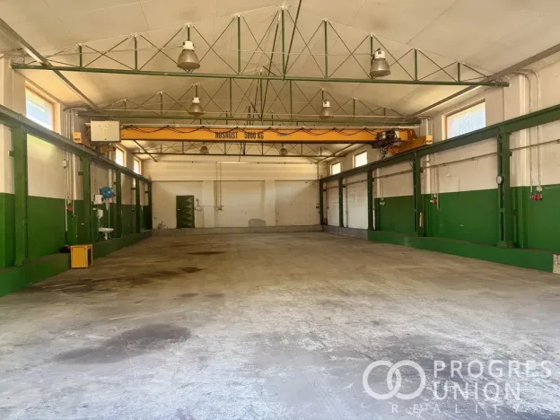 Prodej výrobních prostor, Velké Karlovice, 3509 m2