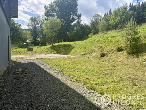 Prodej výrobních prostor, Velké Karlovice, 3509 m2
