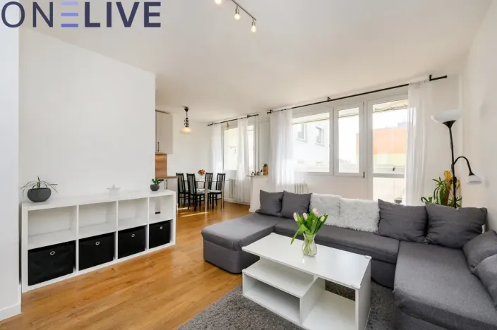 Pronájem bytu 3+kk, Praha, Flöglova, 72 m2