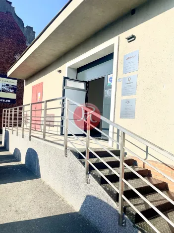 Pronájem obchodního prostoru, Ostrava, V Závětří, 250 m2