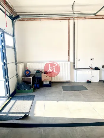 Pronájem obchodního prostoru, Ostrava, V Závětří, 250 m2