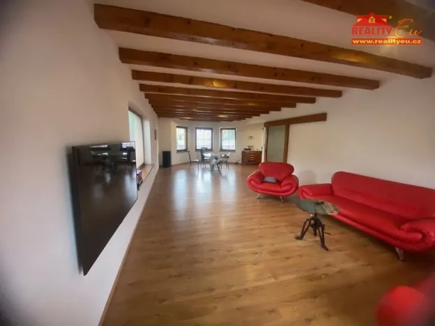 Prodej rodinného domu, Mochov, Na Rybníčku, 177 m2