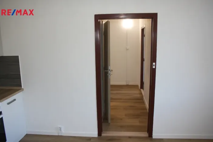 Pronájem bytu 2+kk, Písek, Vinařického, 43 m2