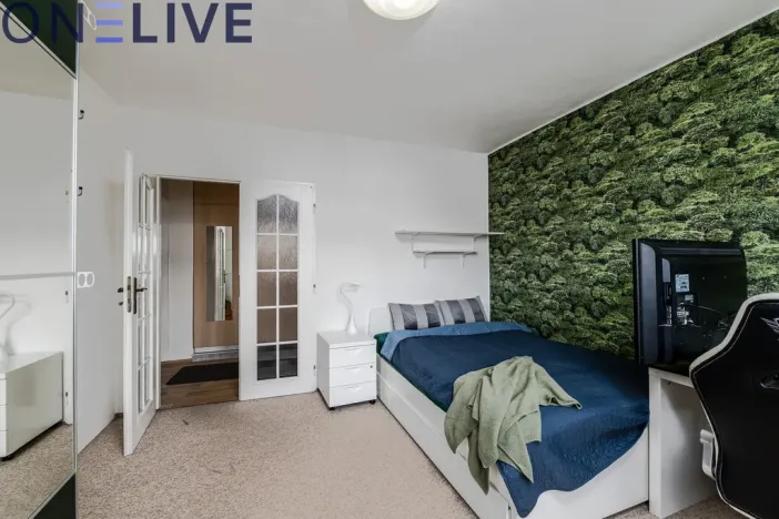 Prodej bytu 3+1, Plzeň, Chválenická, 63 m2