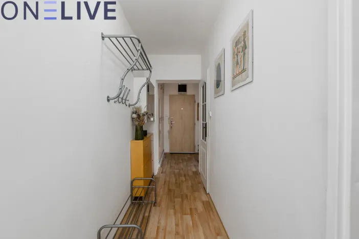 Prodej bytu 3+1, Plzeň, Chválenická, 63 m2