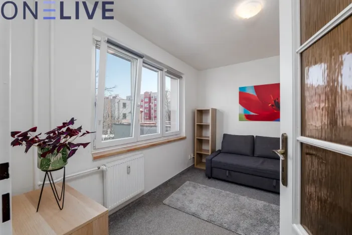 Prodej bytu 3+1, Plzeň, Chválenická, 63 m2