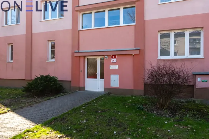 Prodej bytu 3+1, Plzeň, Chválenická, 63 m2