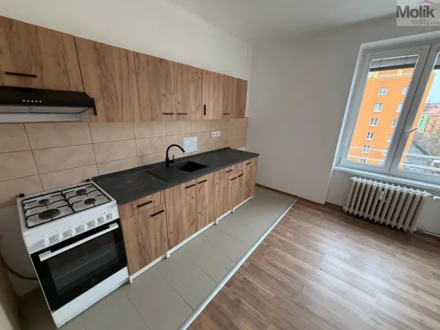 Prodej bytu 2+1, Most, tř. Budovatelů, 56 m2