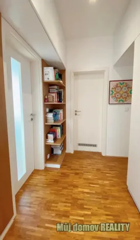 Pronájem bytu 3+kk, Praha - Žižkov, Buchovcova, 82 m2