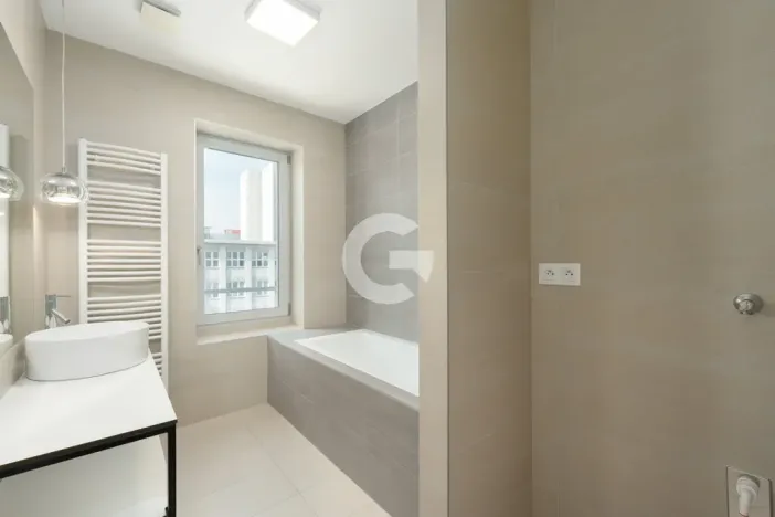 Prodej bytu 3+kk, Zlín, Lorencova, 59 m2