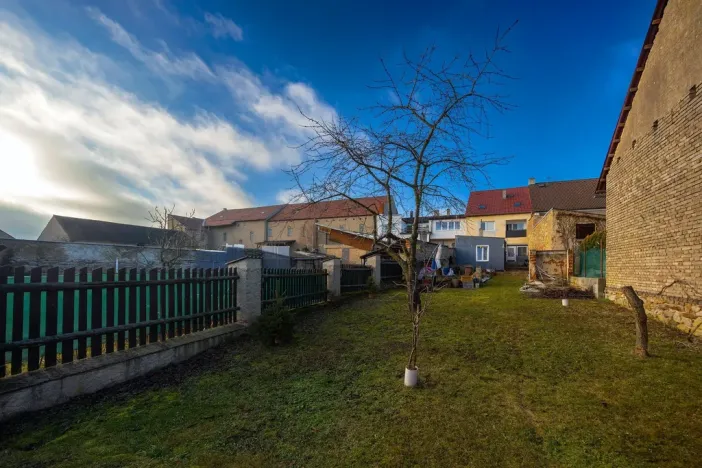 Prodej činžovního domu, Cerhovice, Plzeňská, 267 m2