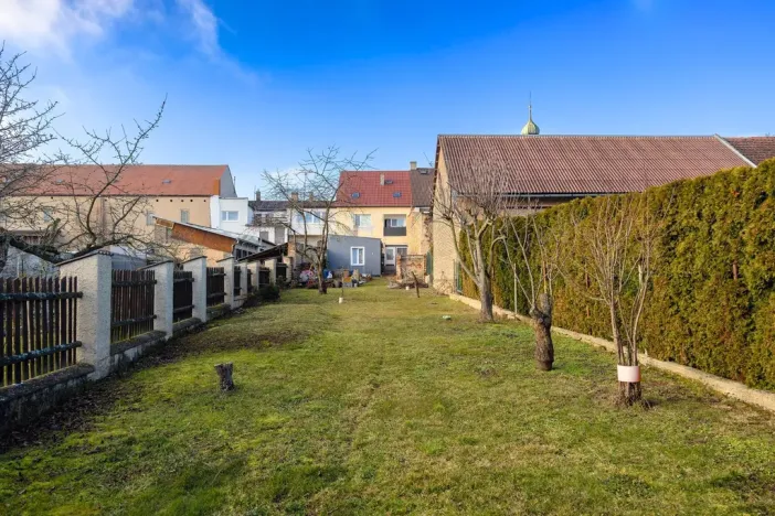 Prodej činžovního domu, Cerhovice, Plzeňská, 267 m2