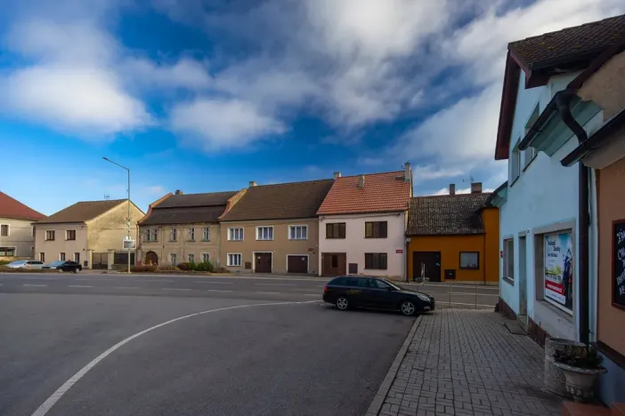 Prodej činžovního domu, Cerhovice, Plzeňská, 267 m2