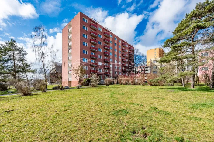 Prodej bytu 3+1, Beroun, Košťálkova, 73 m2