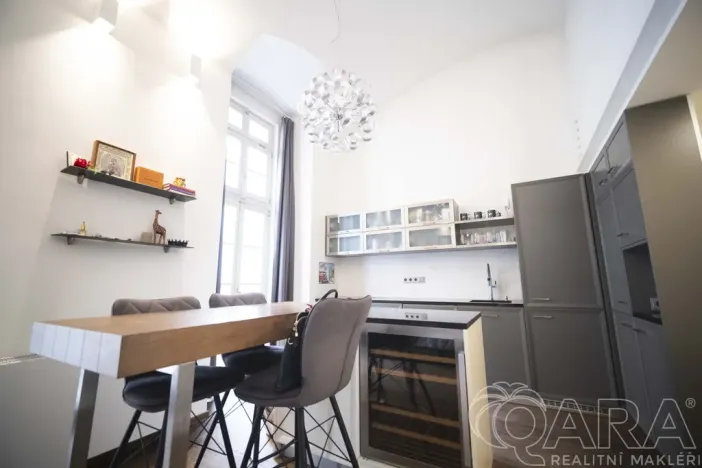 Prodej bytu 2+1, Praha - Nové Město, Soukenická, 62 m2