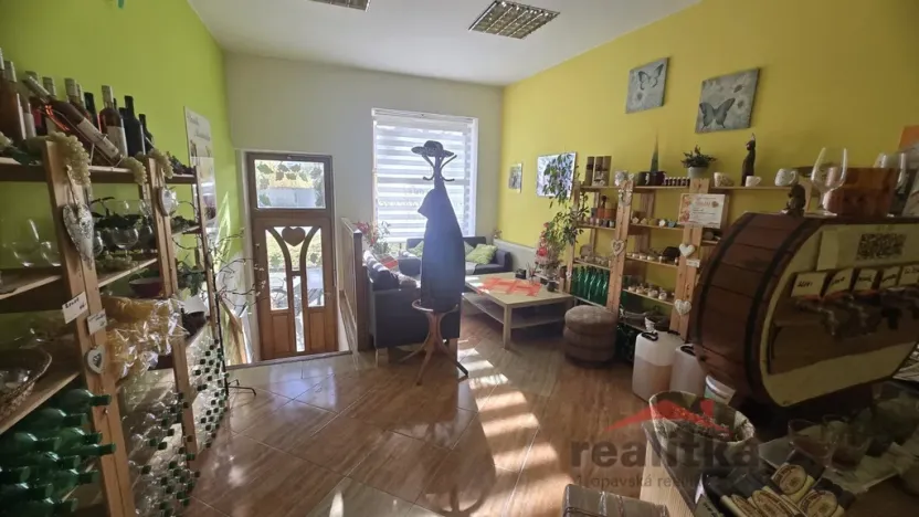 Prodej obchodního prostoru, Opava, Nákladní, 37 m2