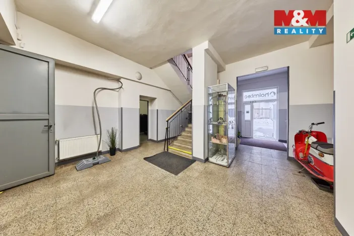 Prodej obchodního prostoru, Trutnov - Horní Staré Město, 1667 m2