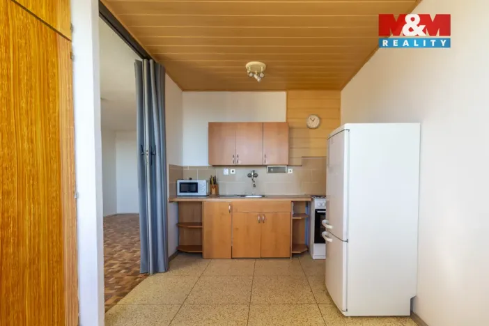 Pronájem bytu 2+1, Praha - Kobylisy, Chabařovická, 59 m2