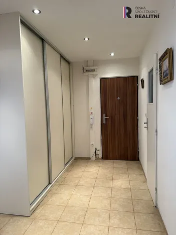 Prodej bytu 2+1, Žatec, Jabloňová, 64 m2