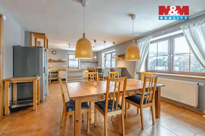 Prodej rodinného domu, Deštné v Orlických horách, 400 m2