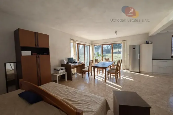 Prodej pozemku pro bydlení, Albrechtice, Mikulova, 17842 m2