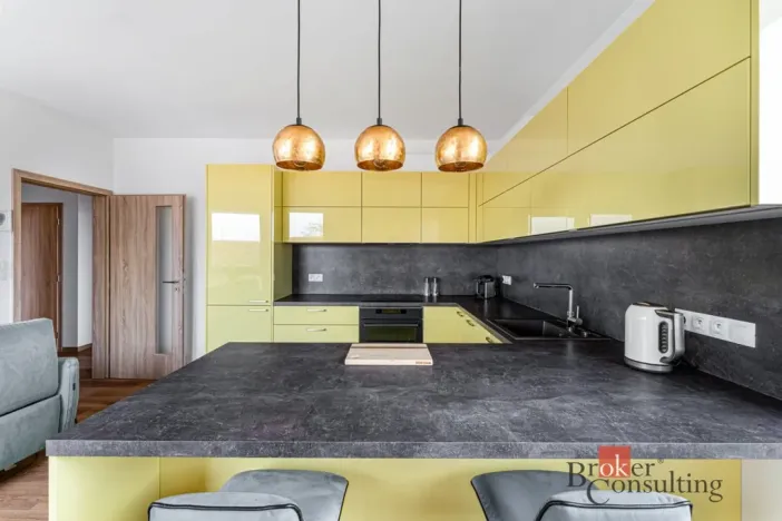 Prodej bytu 3+kk, Horoměřice, Holubova, 65 m2