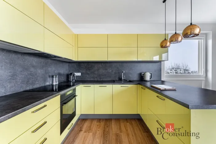 Prodej bytu 3+kk, Horoměřice, Holubova, 65 m2