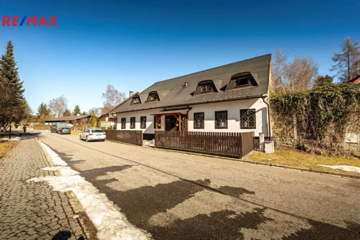 Prodej ubytování, Volary, K. V. Raise, 392 m2