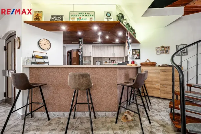 Prodej ubytování, Volary, K. V. Raise, 392 m2