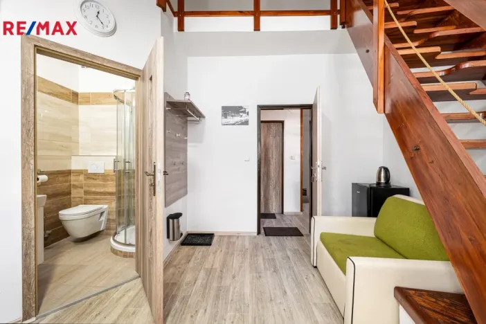 Prodej ubytování, Volary, K. V. Raise, 392 m2